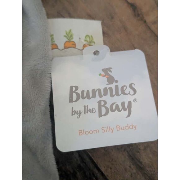 Bunnies by the Bay "Bloom Silly Buddy" Plush Rattle, NWT - Picture 5 of 5